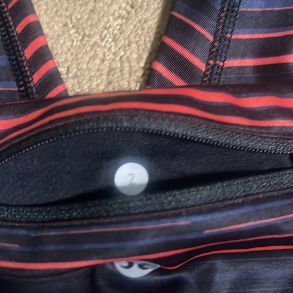 Lululemon leggings - Picture 3 of 5